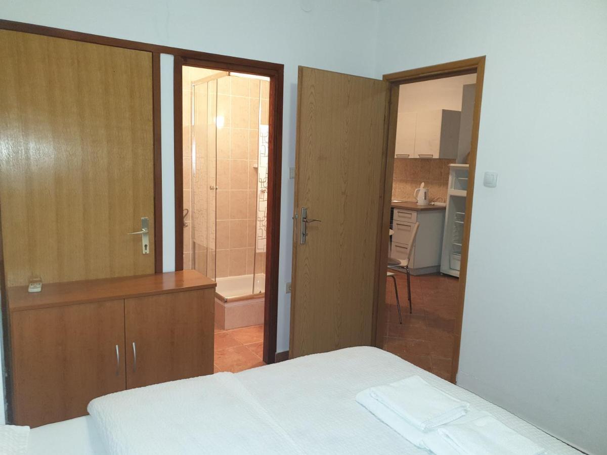 Apartments Ivancic Novi Vinodolski Εξωτερικό φωτογραφία